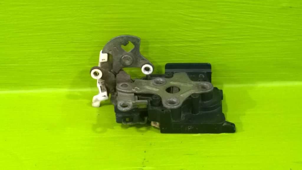 85 86 87 88 89 90 91 92 93  DEVILLE DRIVER LEFT REAR DOOR LOCK LATCH OEM 1100-18