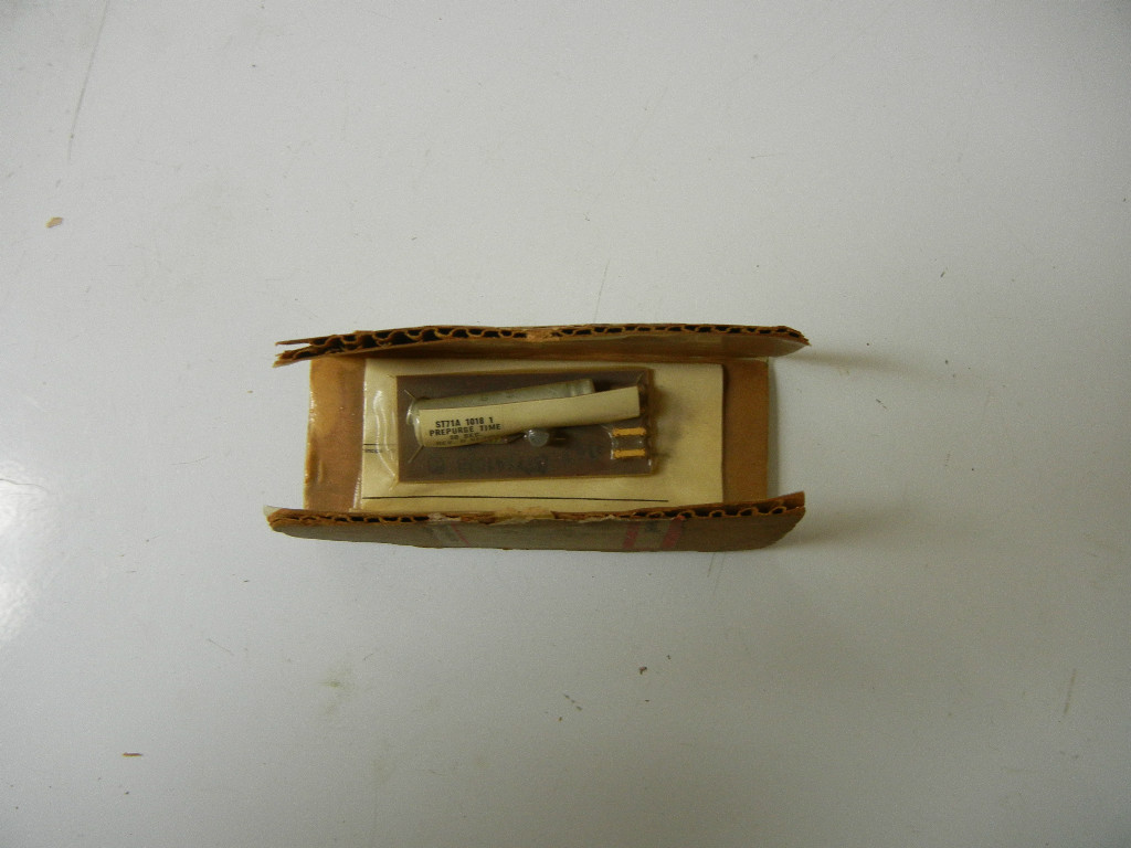 HONEYWELL ST71A-1018-1 NEW PLUG-IN PURGE TIMER  ST71A10181