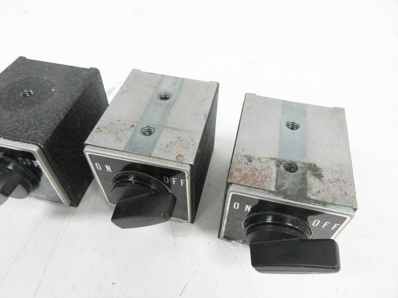 3x MAGNETIC BASE ~ [1] NEWPORT MB-2