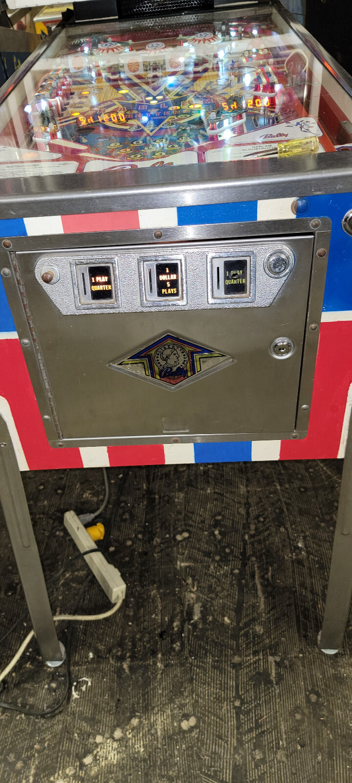 1979 Harlem Globetrotters Pinball Machine
