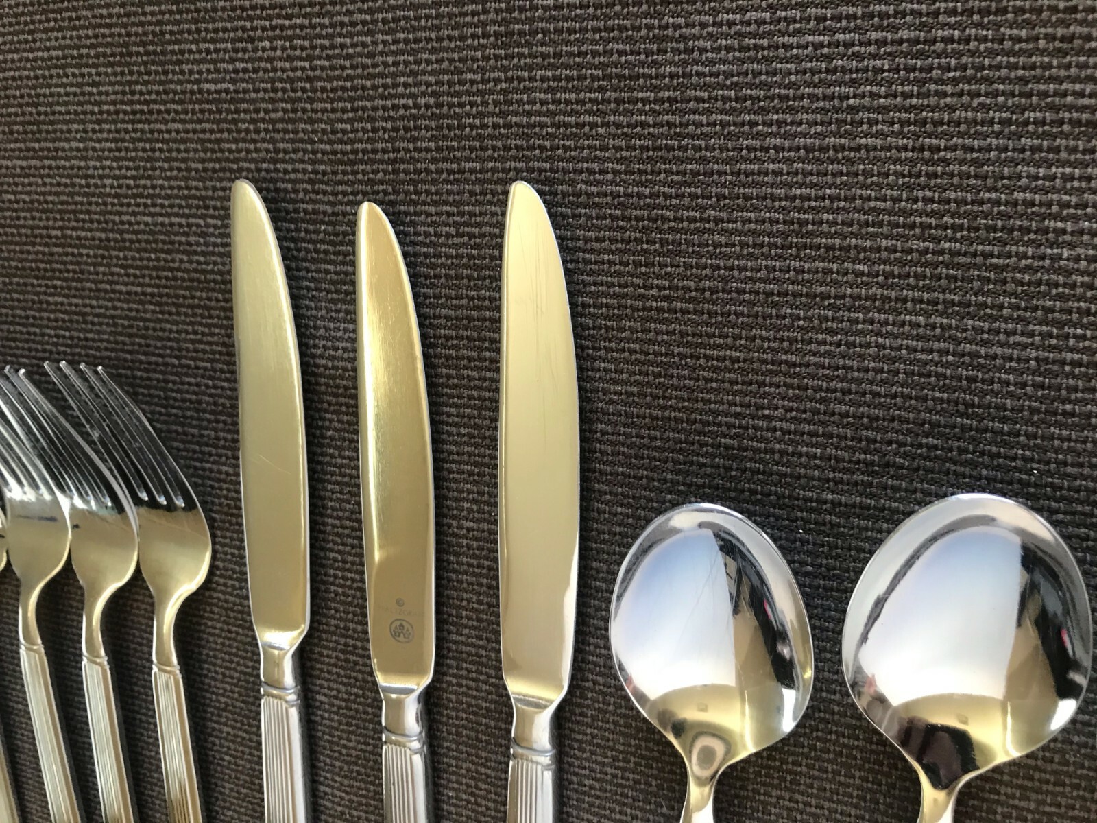 Pfaltzgraff MACKENZIE Stainless flatware BRIGHTON--Korea--15 PC. 3 place setting