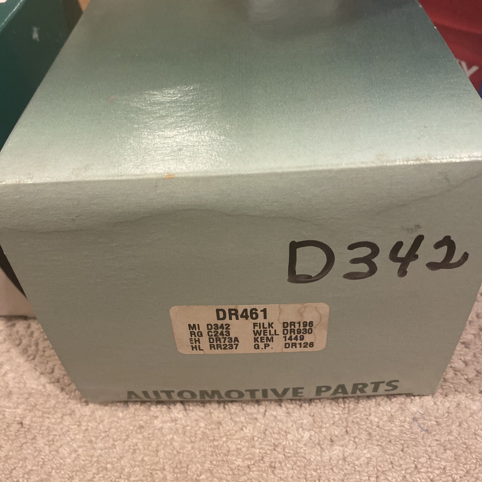 E-Tron Distributor Cap D352 NOS