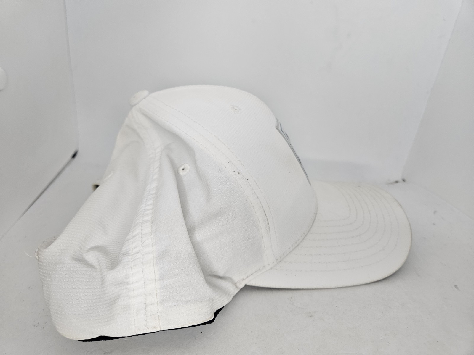 Callaway Golf Company FLEXFIT SnapBack Hat Est 1982 One Size Used Condition