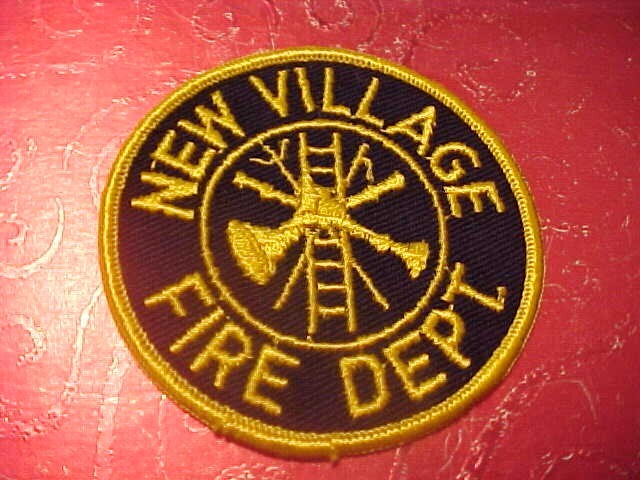 NEW VILLAGE NEW YORK FIRE PATCH SHOULDER SIZE UNUSED 3 INCH