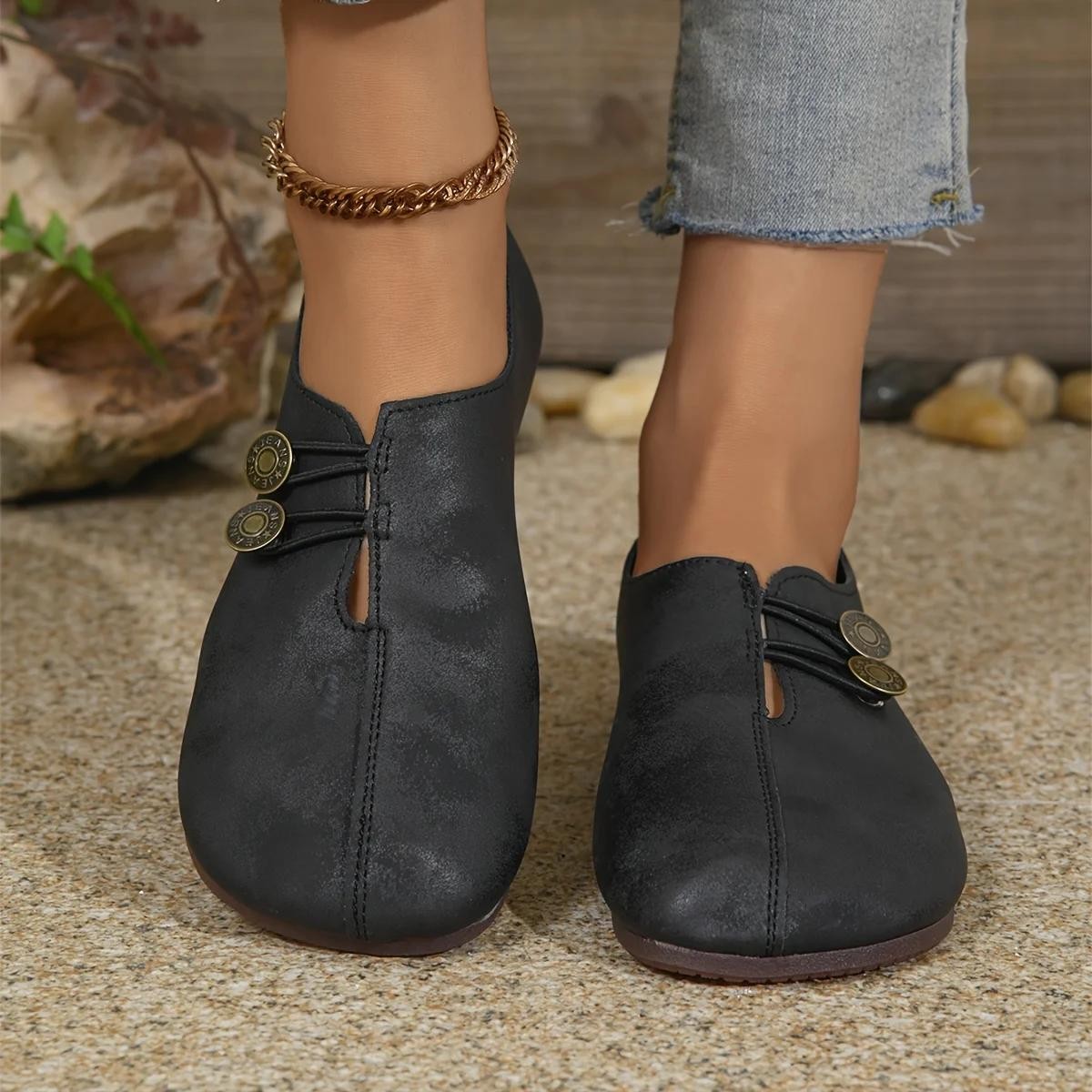 Comfortable Soft Sole Round Toe Flats Shoes for Women - Buckle Decorated, Solid