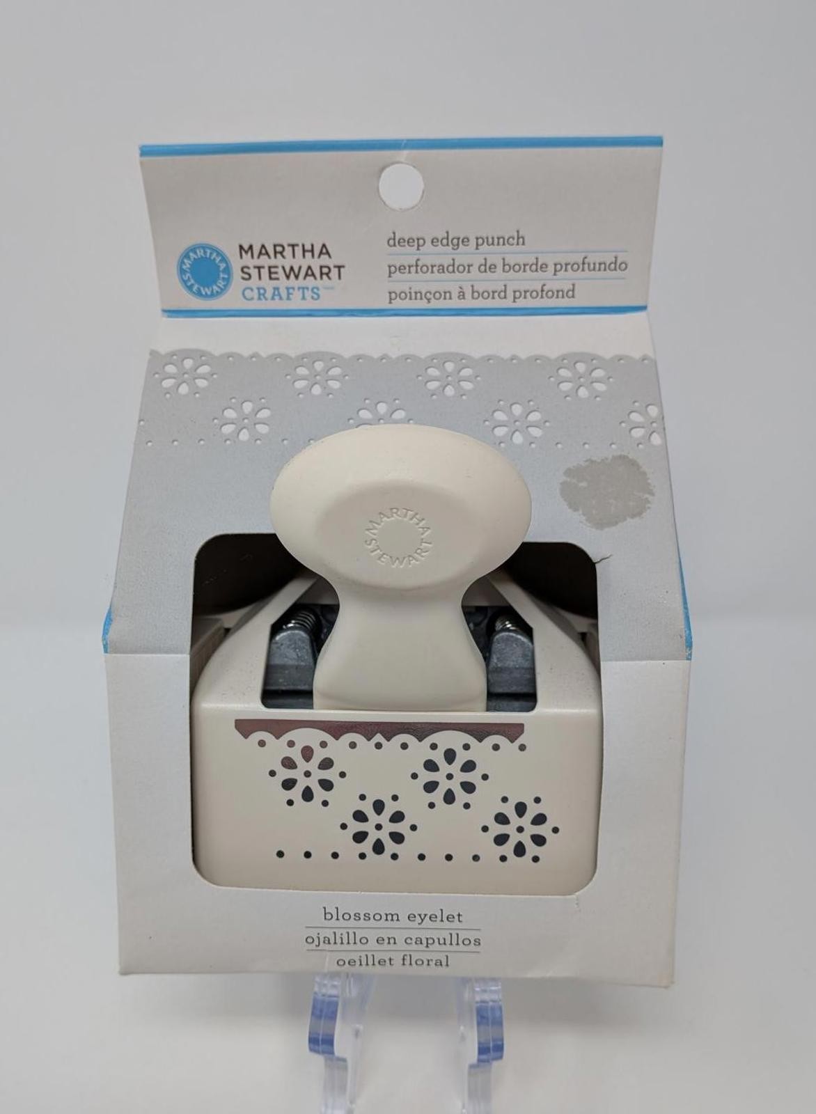 Martha Stewart Crafts Deep Edge Paper Punch Blossom Eyelet - New
