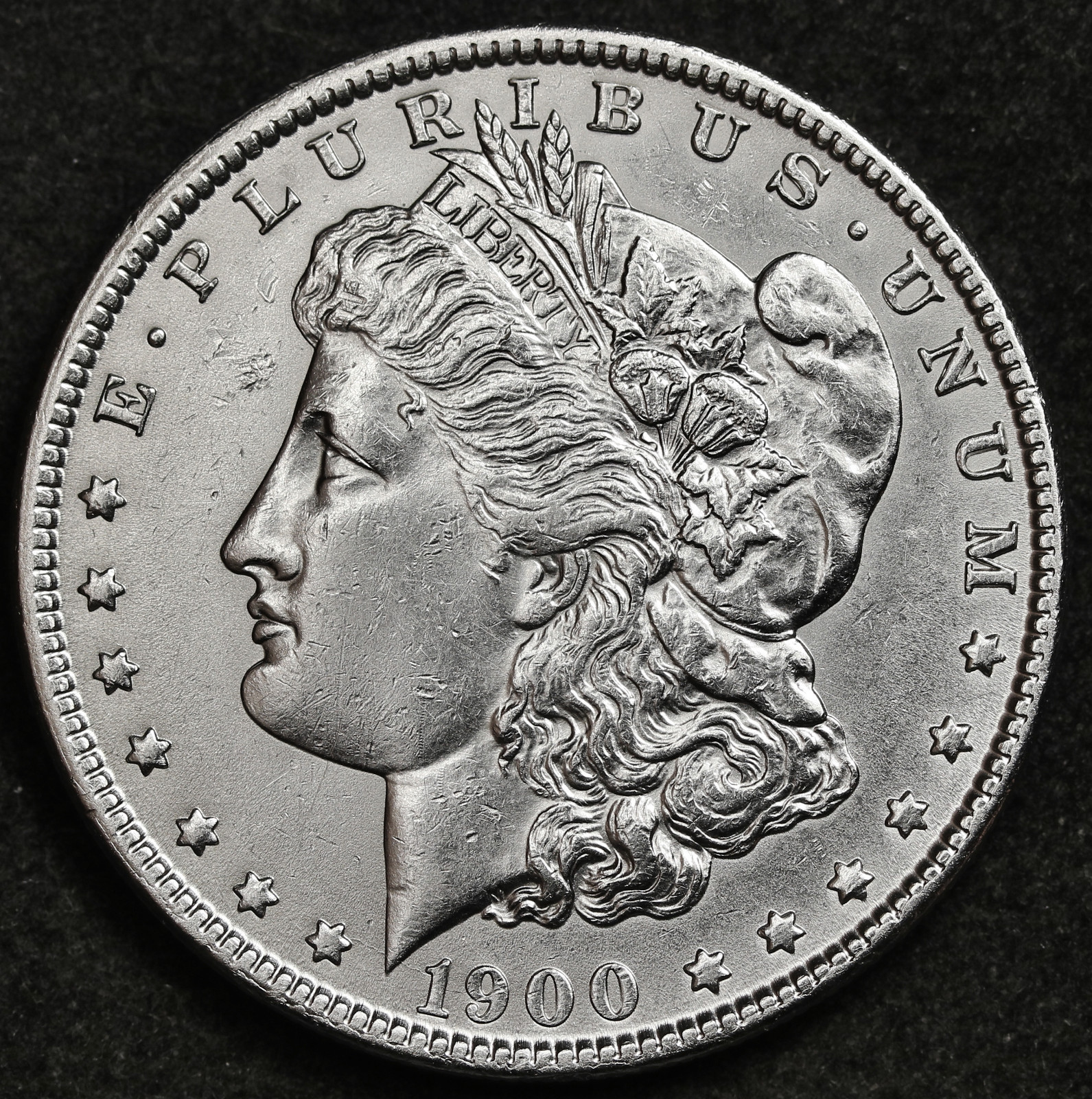 1900 Morgan Silver Dollar.  B.U.  94723  (Inventory B)