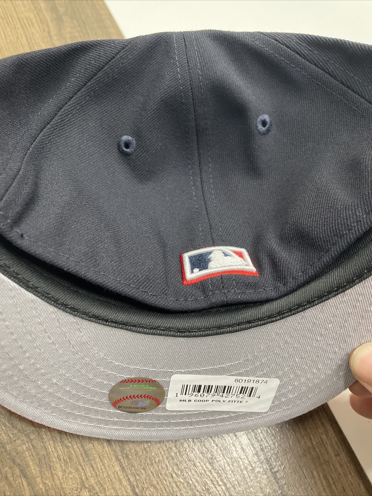 NEW Mens New Era Cleveland Indians Fitted 7 59FIFTY Blue Red C Logo Hat Cap NWT