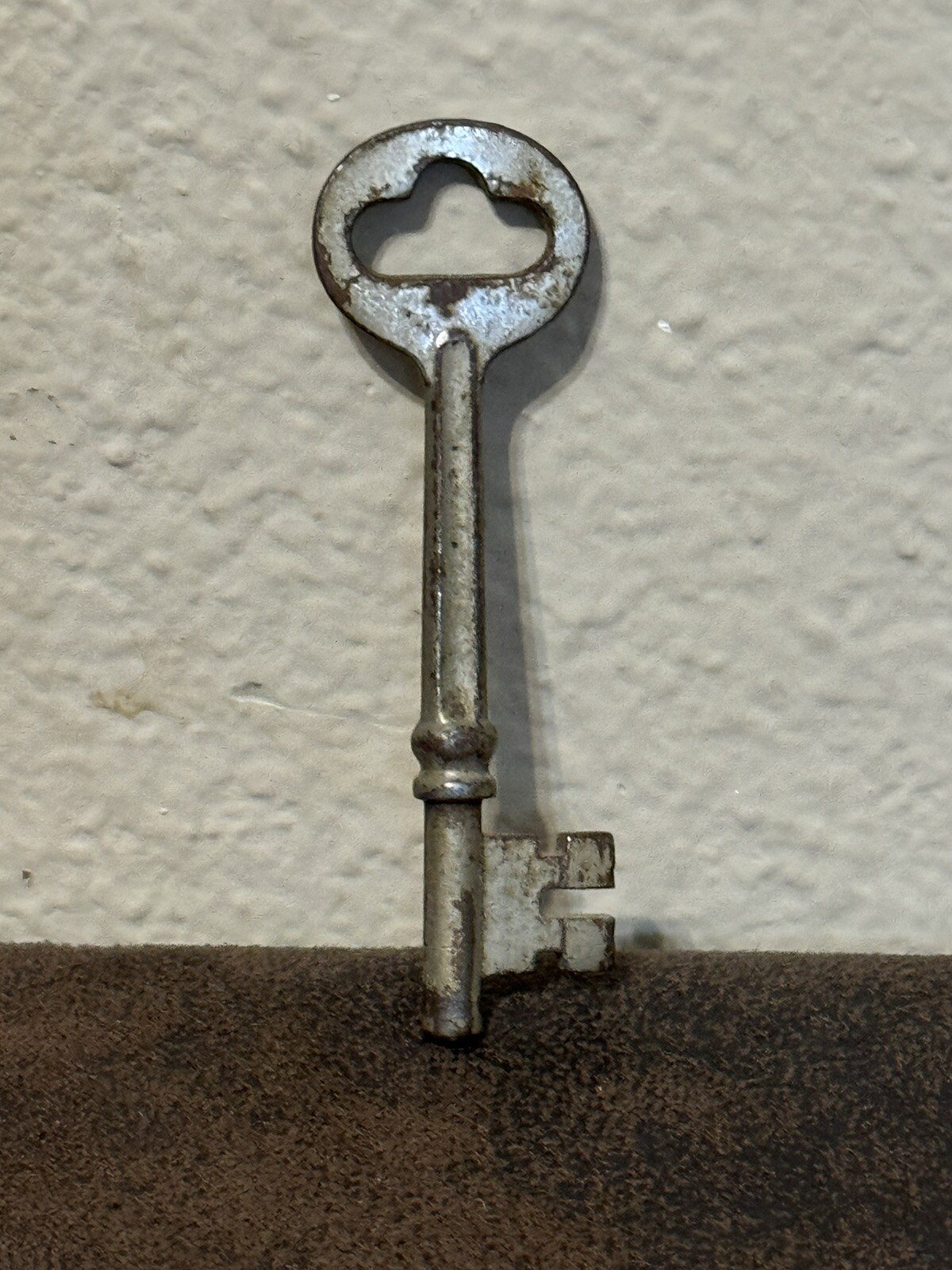 Vintage Key - A74 Silver Metal 3”