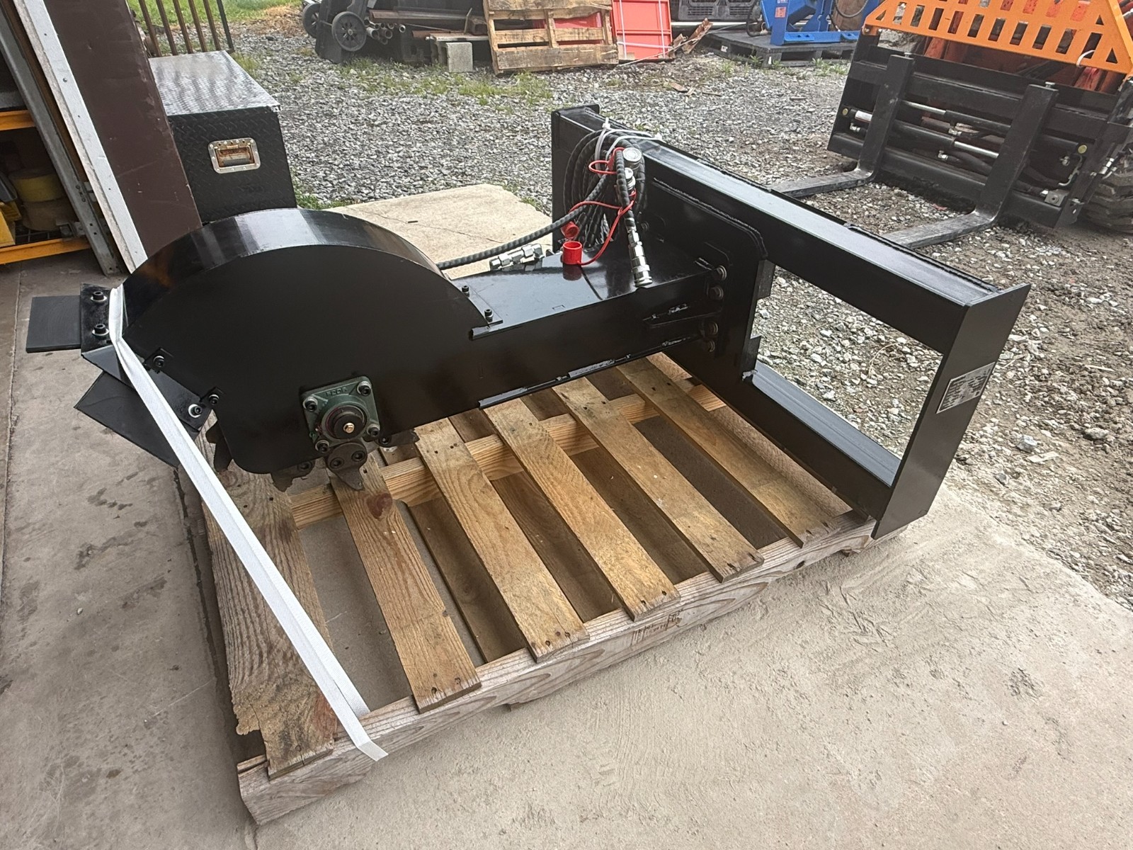NEW-Skid Steer Hydraulic Stump Grinder Attachment – Quick Attach (NOT Mini)