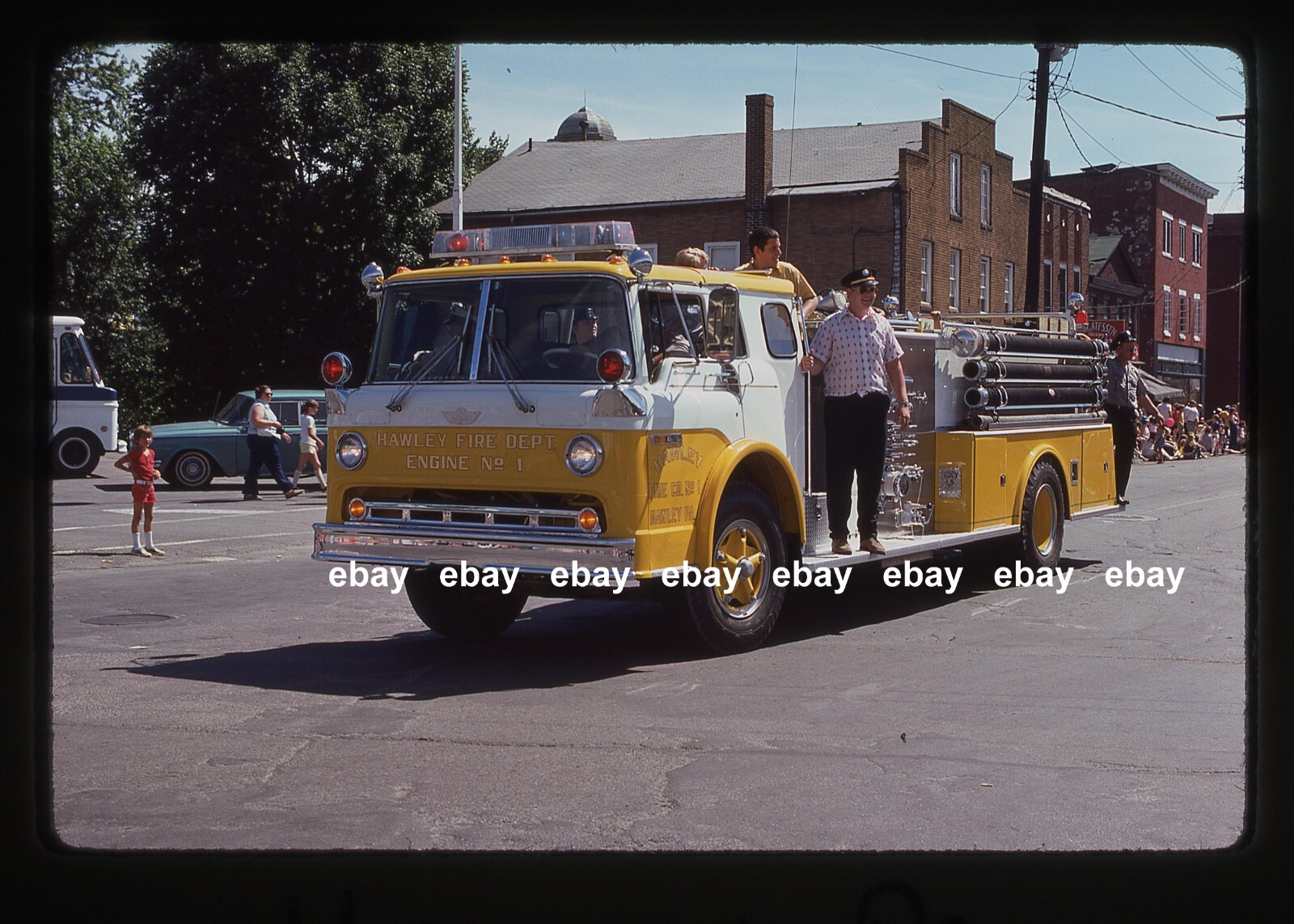 Hawley PA Ford C American Fire Apparatus pumper Fire Apparatus Slide