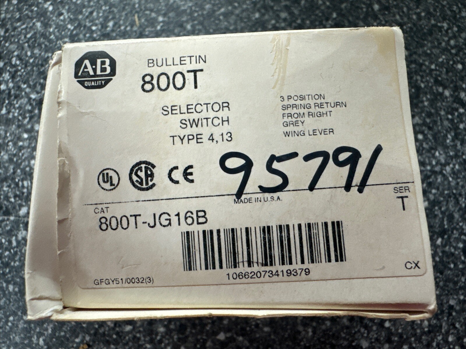 NEW 800T-JG16B ALLEN BRADLEY SELECTOR SWITCH 3-POSITION GREY WING LEVER