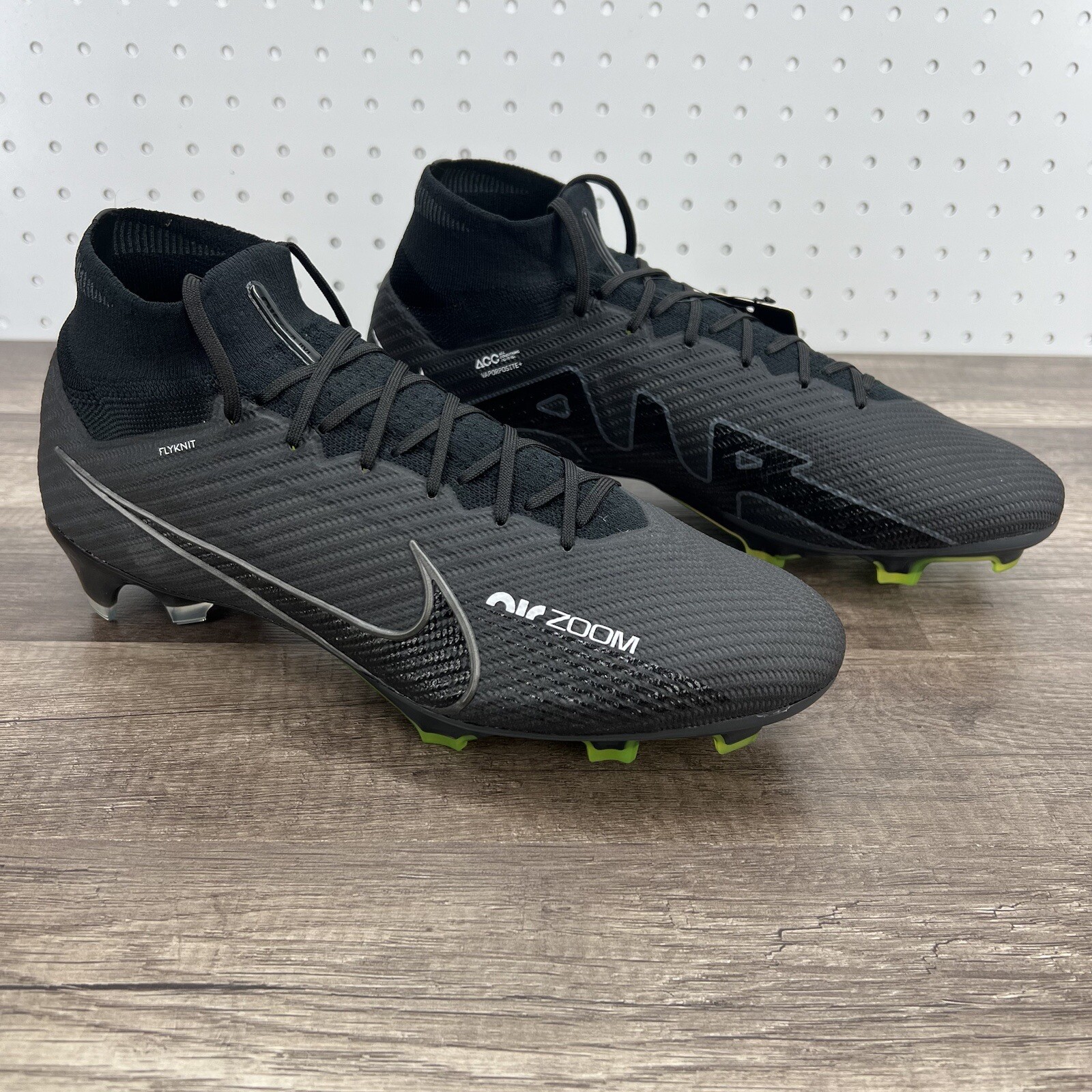 Nike Zoom Superfly 9 Elite FG Black Volt Soccer Cleats DJ4977 Men 7.5 / Womens 9
