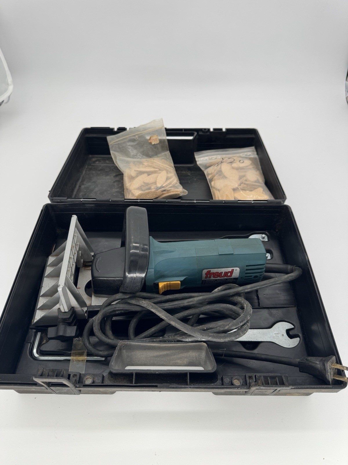 Freud 4" Plate Joiner 5 Amp 10K RPM w/Case Biscuit JS 100 Tool JS100A 100A