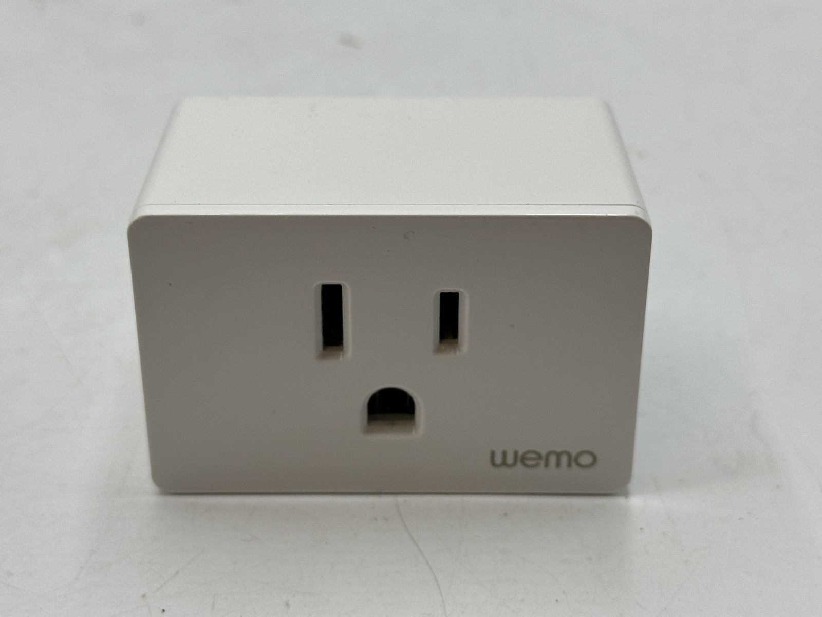 WeMo WIFI ENABLED Smart Plug 161 ( WSP080 ) WITH FREE SHIPPING