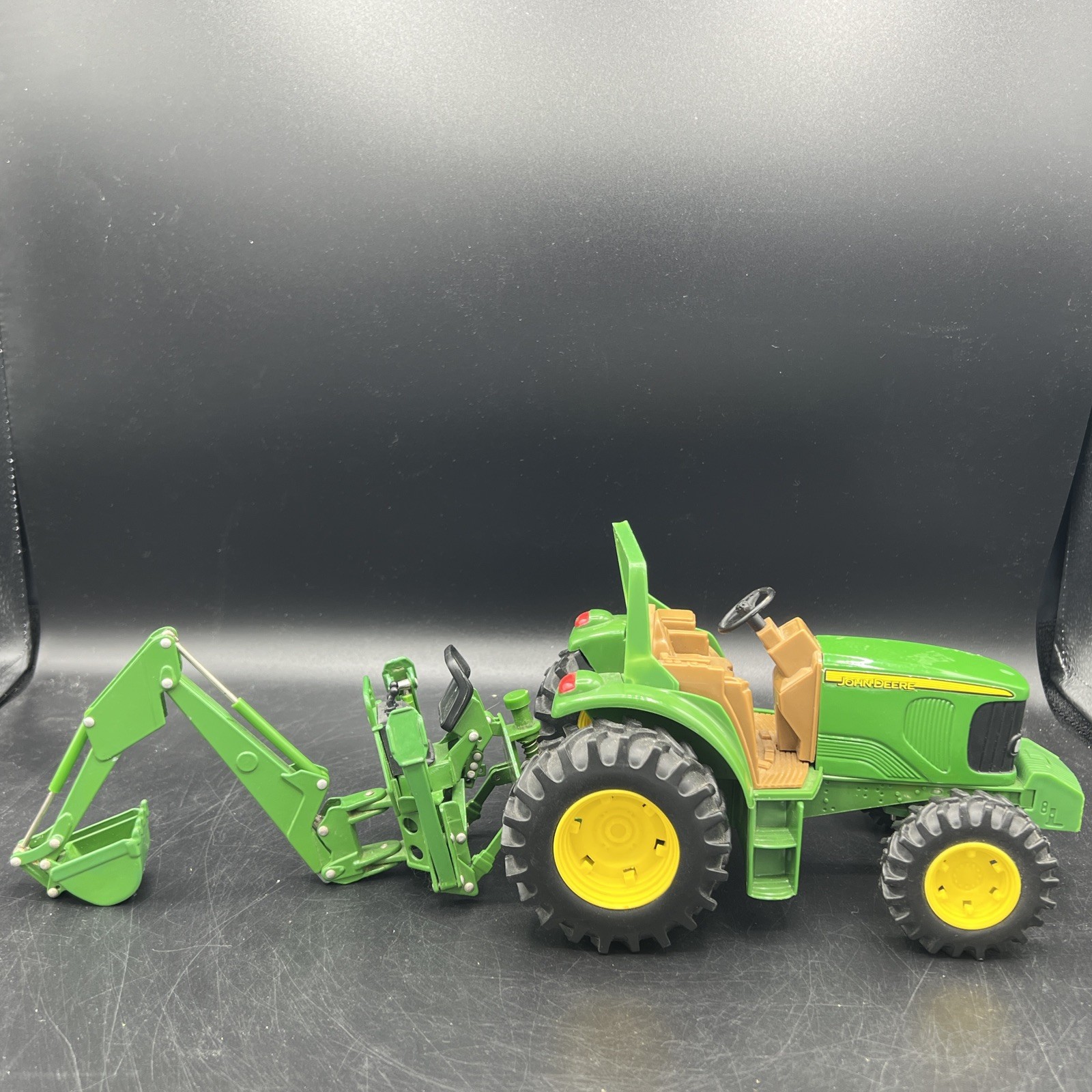 John Deere Ertl Tractor & 1/16 John Deere MODEL 46 BACKHOE ATTACHMENT rare