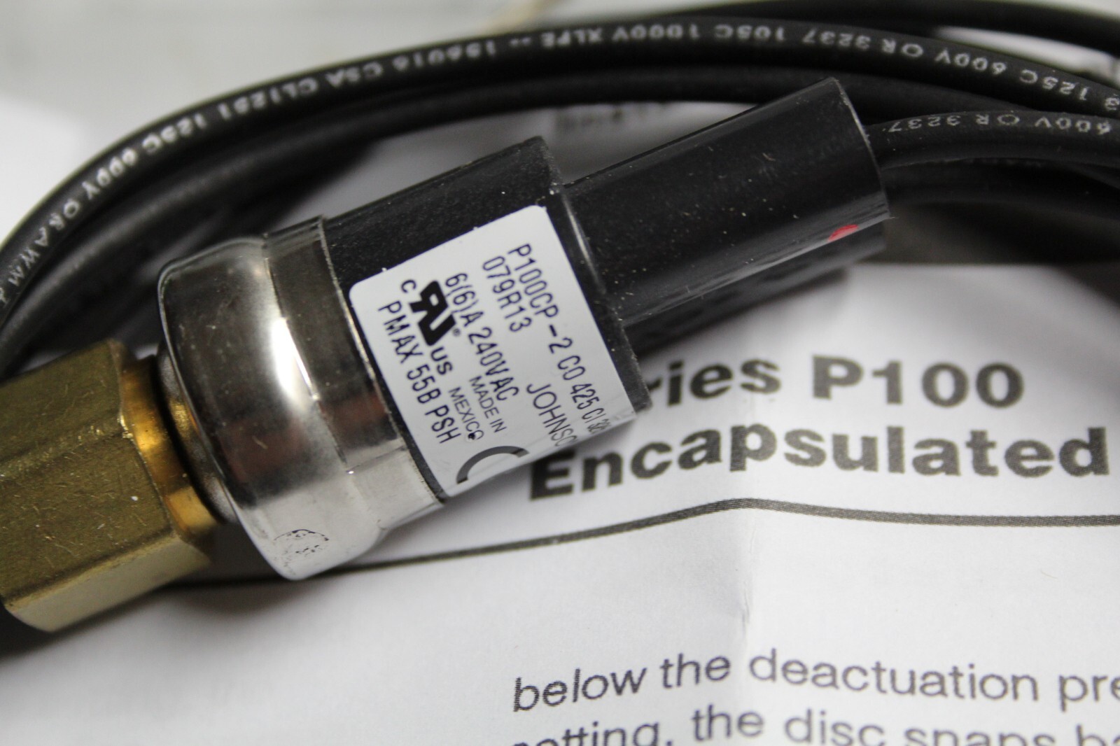 Johnson Controls P100CP-2C Pressure Switch Open at 425 PSIG