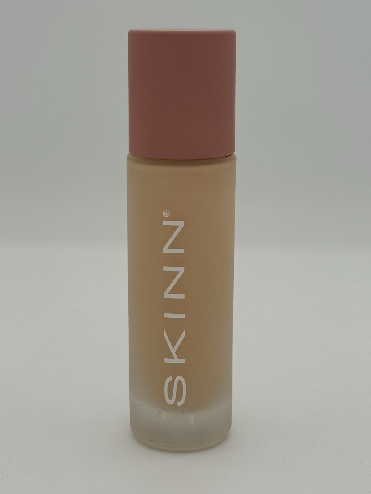 Skinn Cosmetics Scientific Color Foundation + Concealer 2W WARM BEIGE  1 Oz (NB)