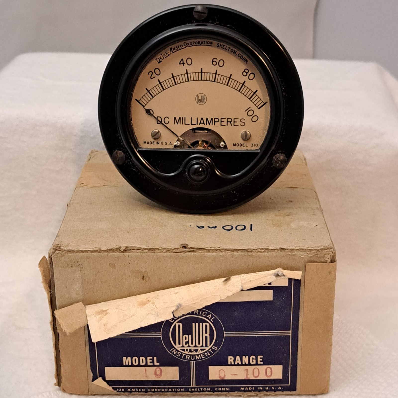 Vintage Rare De Jur Amsco Corp. Milliamperes DC Meter Gauge 0-100 Model 310 WBox