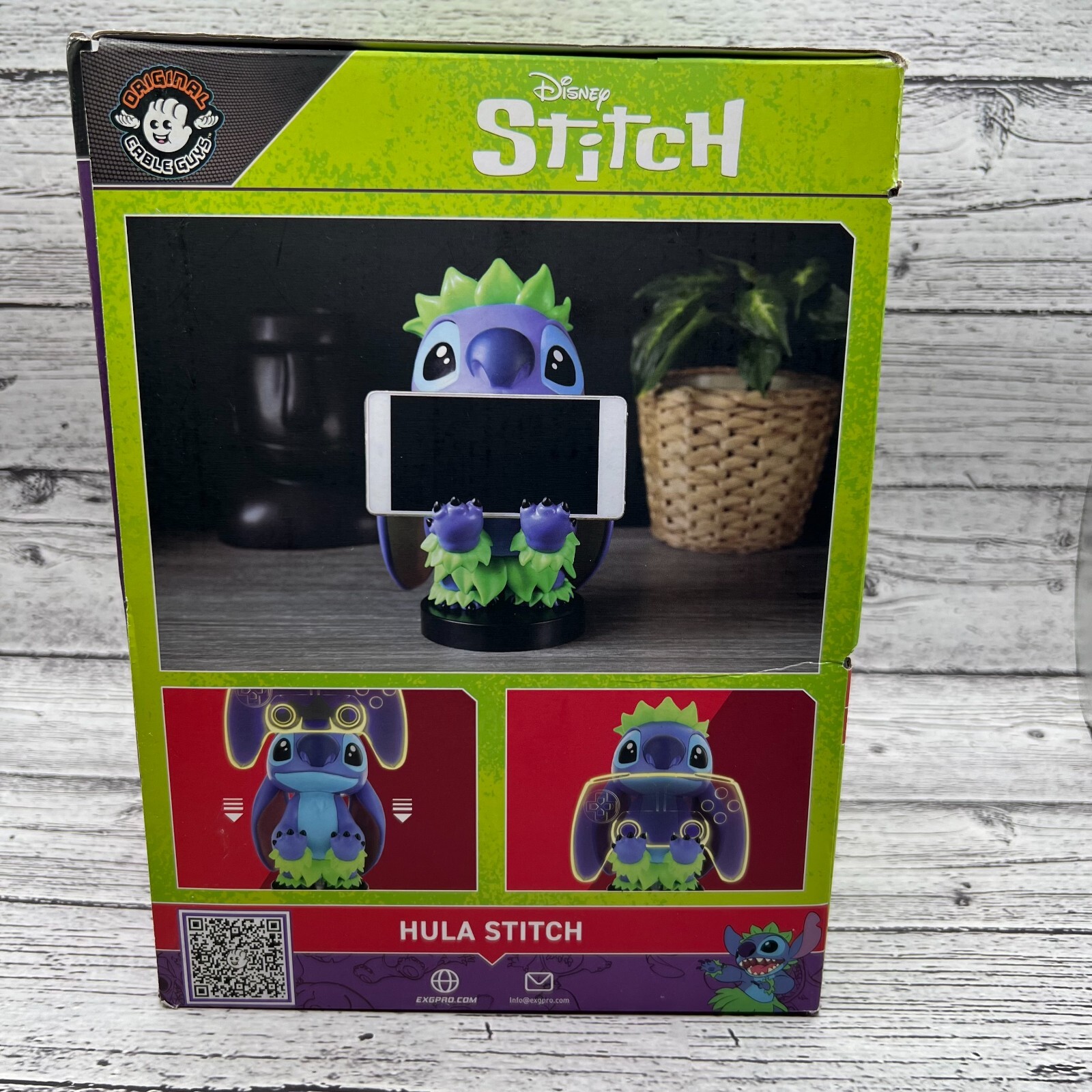 Disney Hula Stitch Phone and Controller Holder Cable Guys Lilo & Stitch