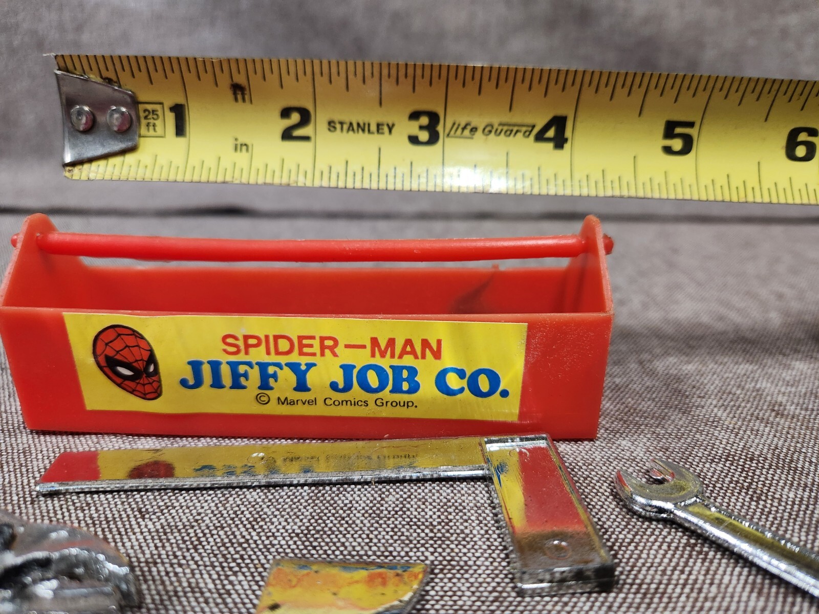 Marvel Spider-Man Jiffy Job Co. 9 pc Tool Box with Tools