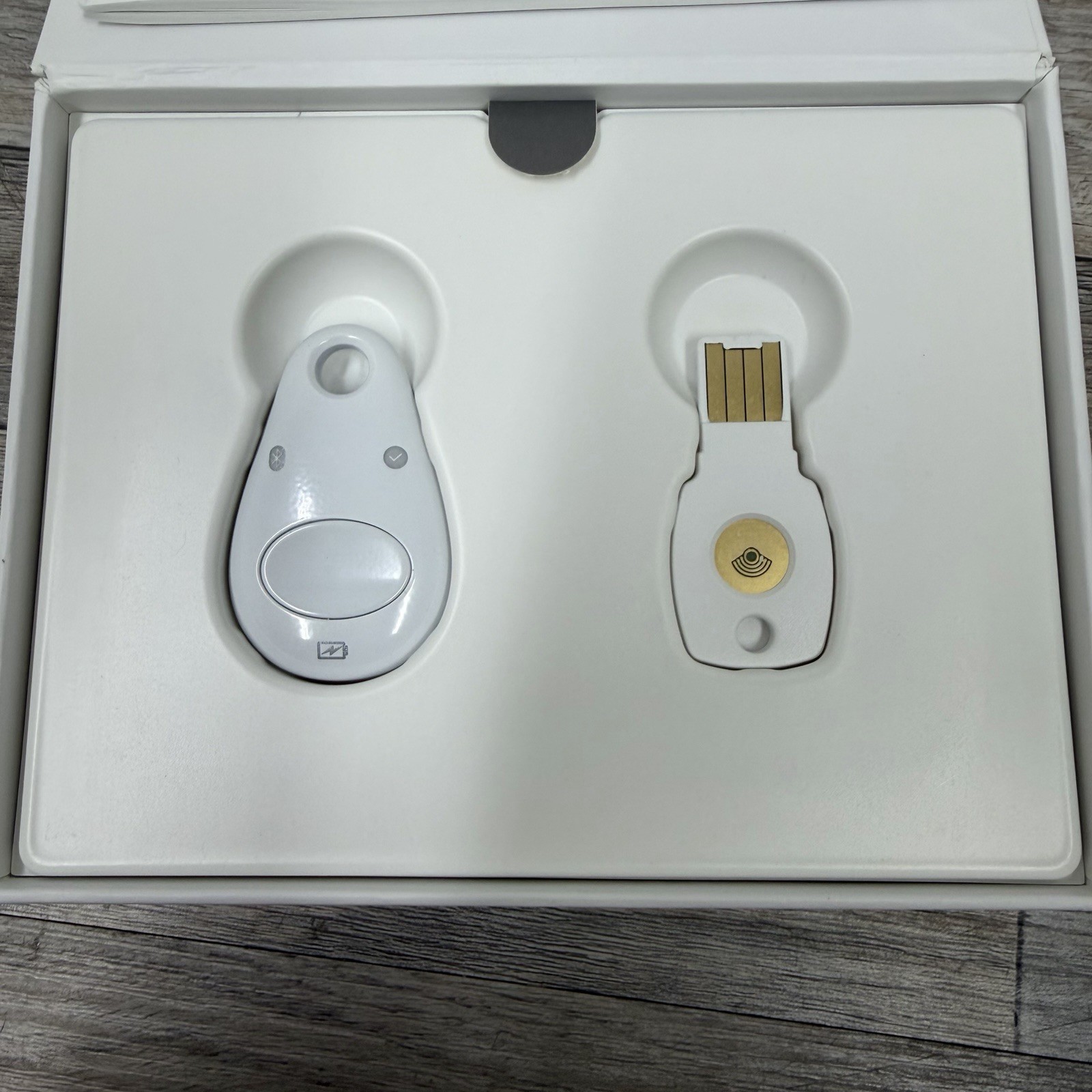 Google Titan Security Key USB K9T