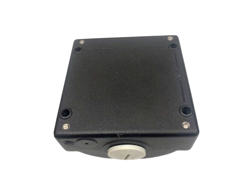 SIEMENS 3SU1851-0AZ00 PUSHBUTTON COMMAND