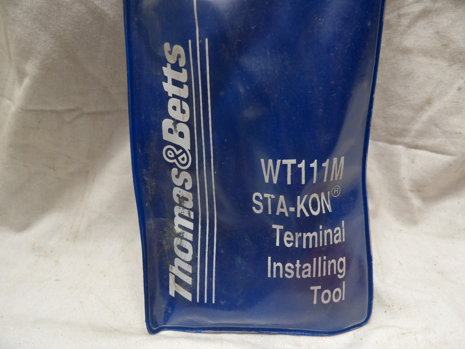 Thomas & Betts WT-111-M Sta-Kon Wire Terminal Pliers