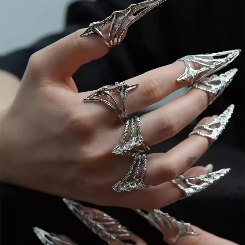 Gothic Full Finger Nail Armor Ring Adjustable Punk Knuckle Cosplay Unisex