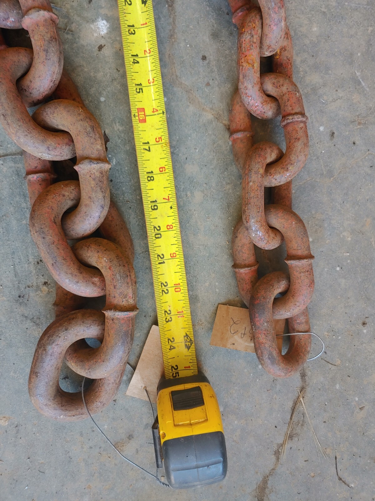 2 Vintage Winch lead chains a668