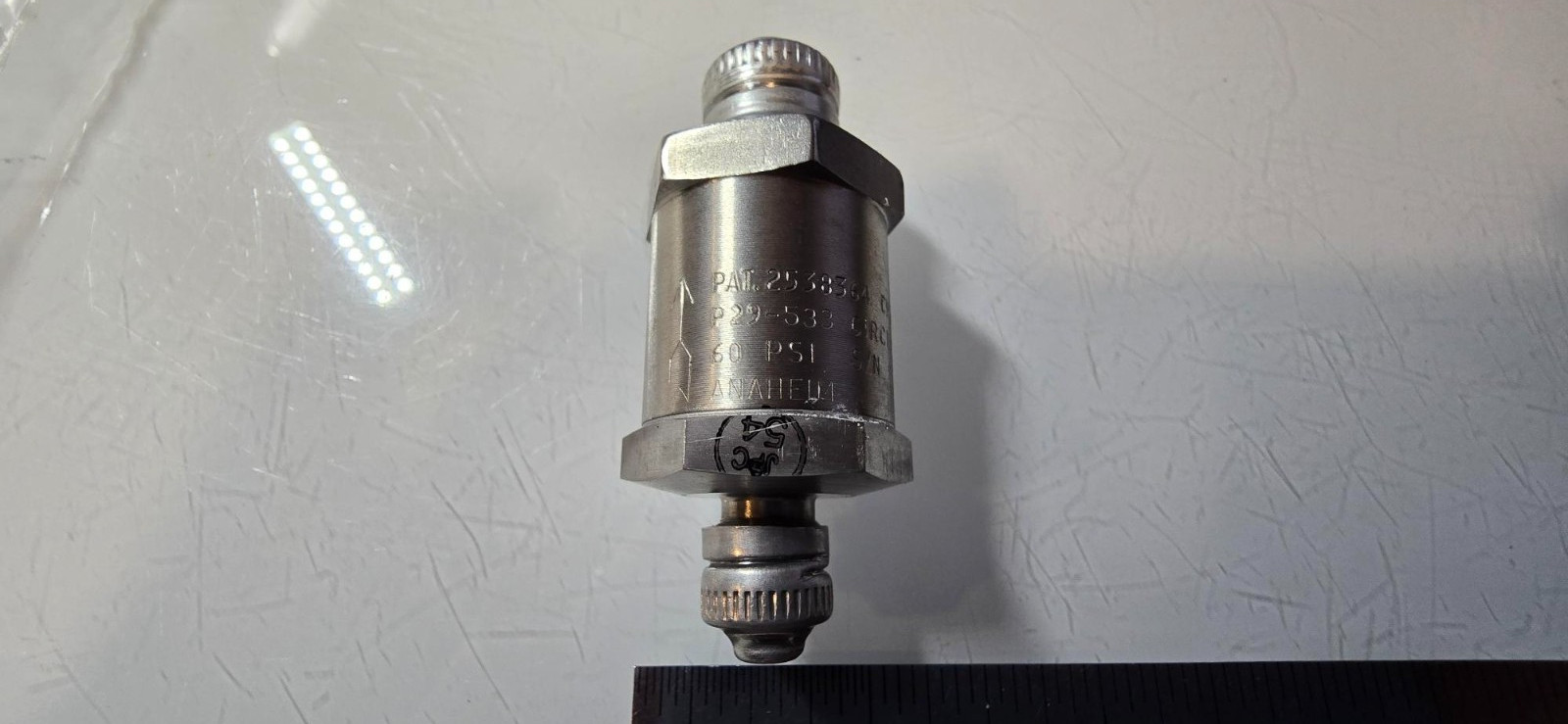 CIRCOR AEROSPACE CHECK VALVE P29-533 4820-00-482-2821 60 PSI