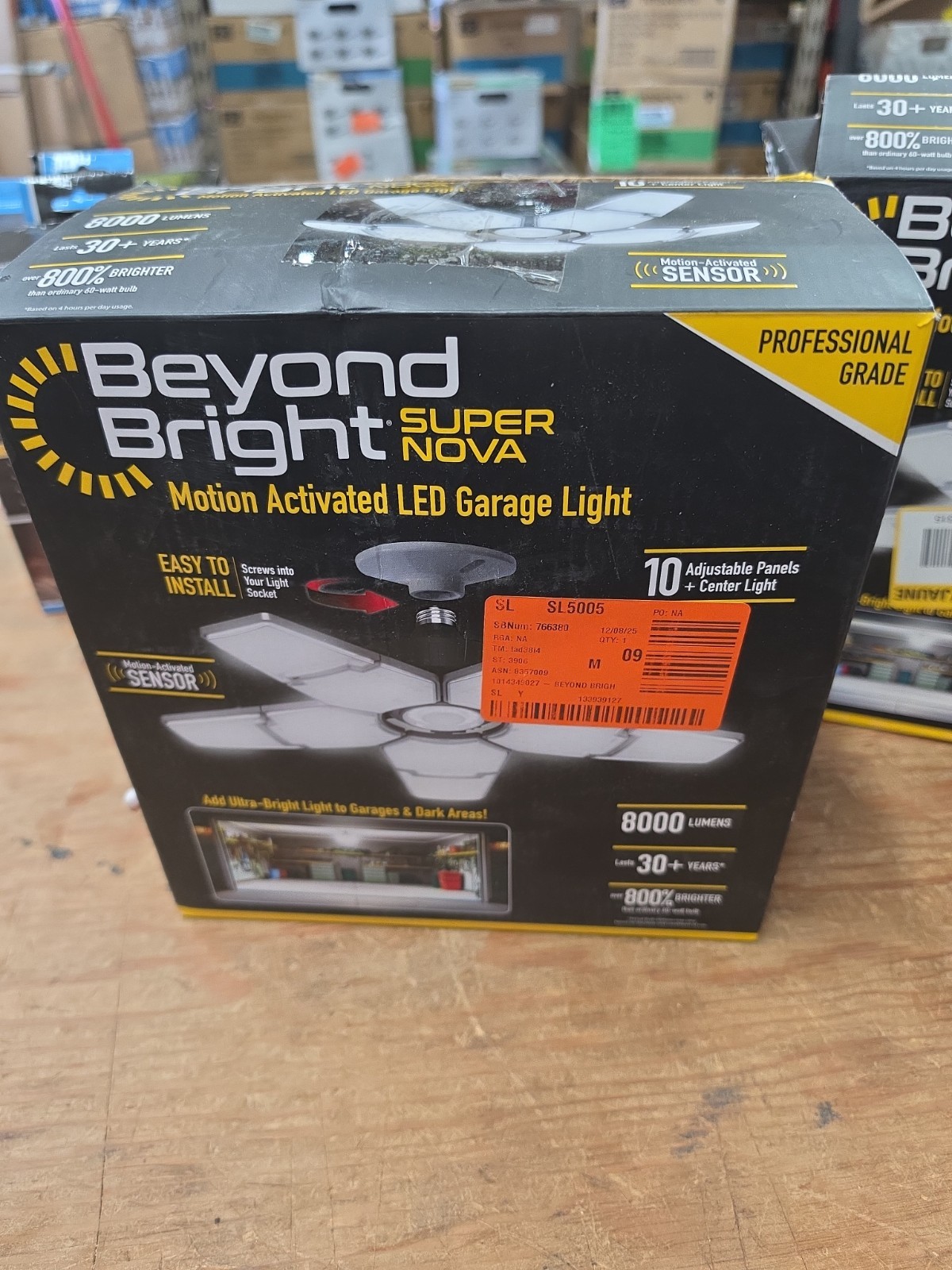 Beyond Bright 8000 lm LED Garage Light with 10 Panels 372 Bulbs Motion Activated