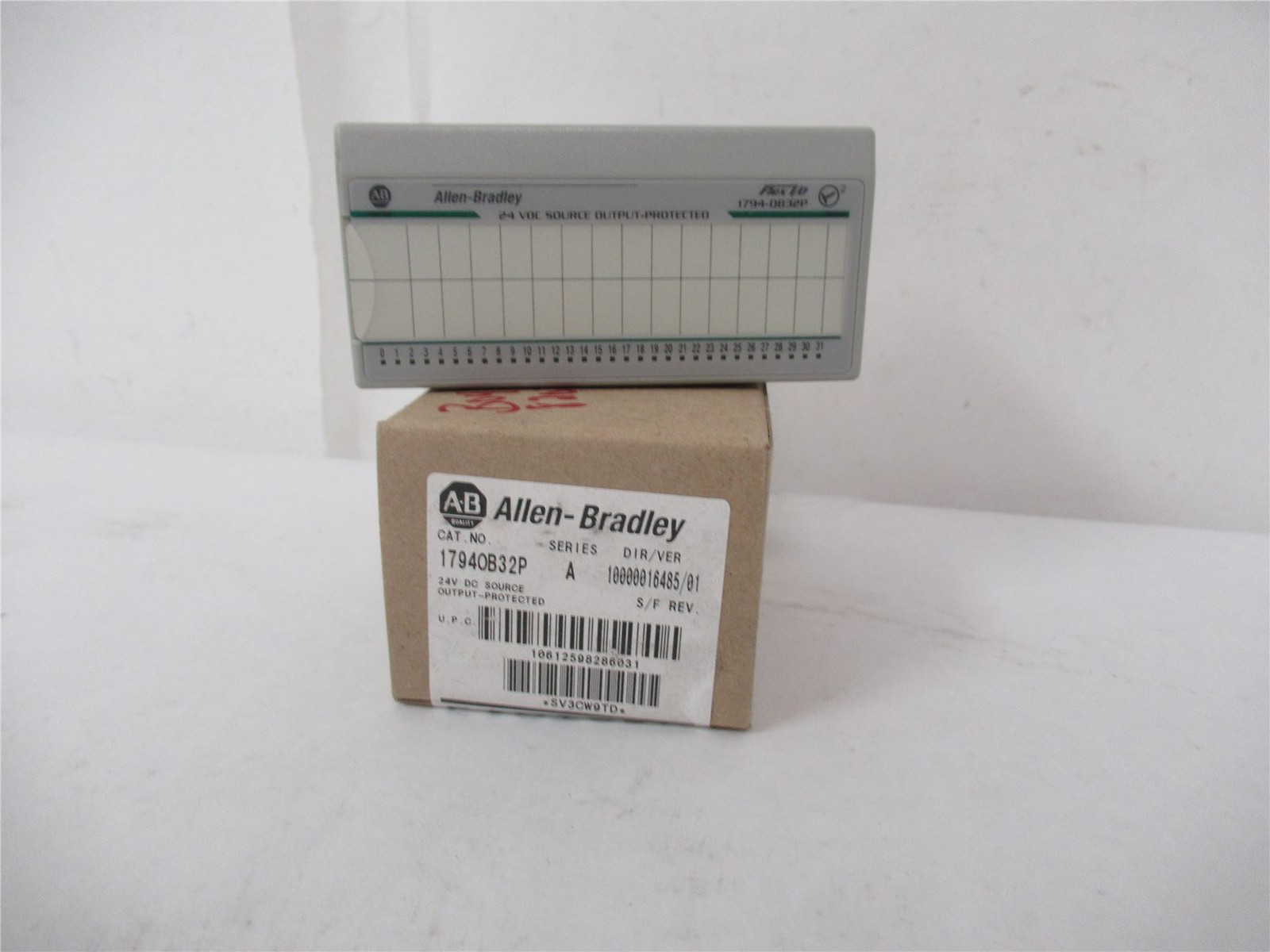 249682 New In Box; Allen-Bradley 1794-OB32P I/O Module 14 Amp 24 V DC