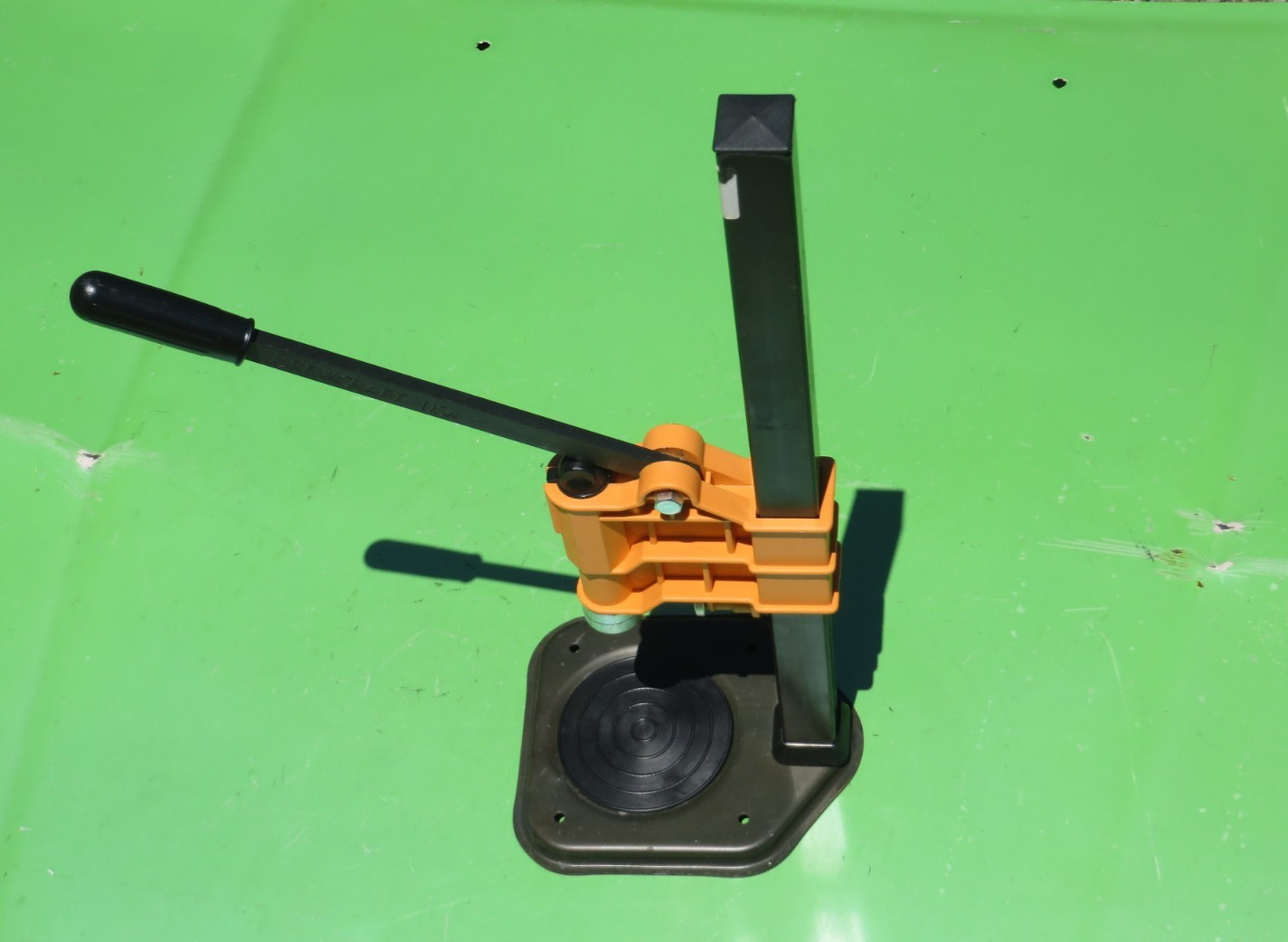 BREWCRAFT USA WINE BOTTLE CORKER PRESS CAPPER BLACK & ORANGE