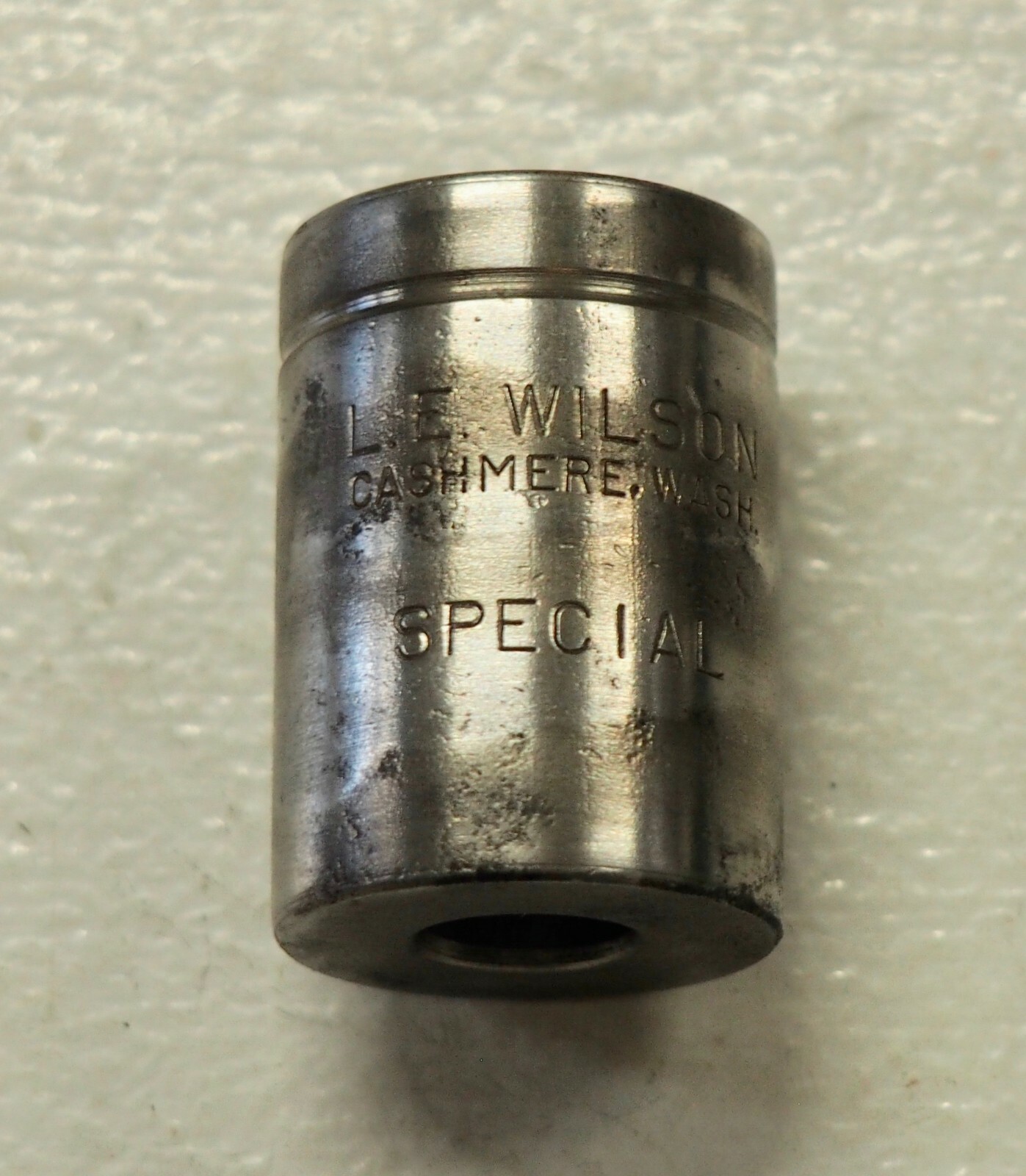 L.E. Wilson "Special" .4045" to 402" ID Base Neck Trimmer Case Holder