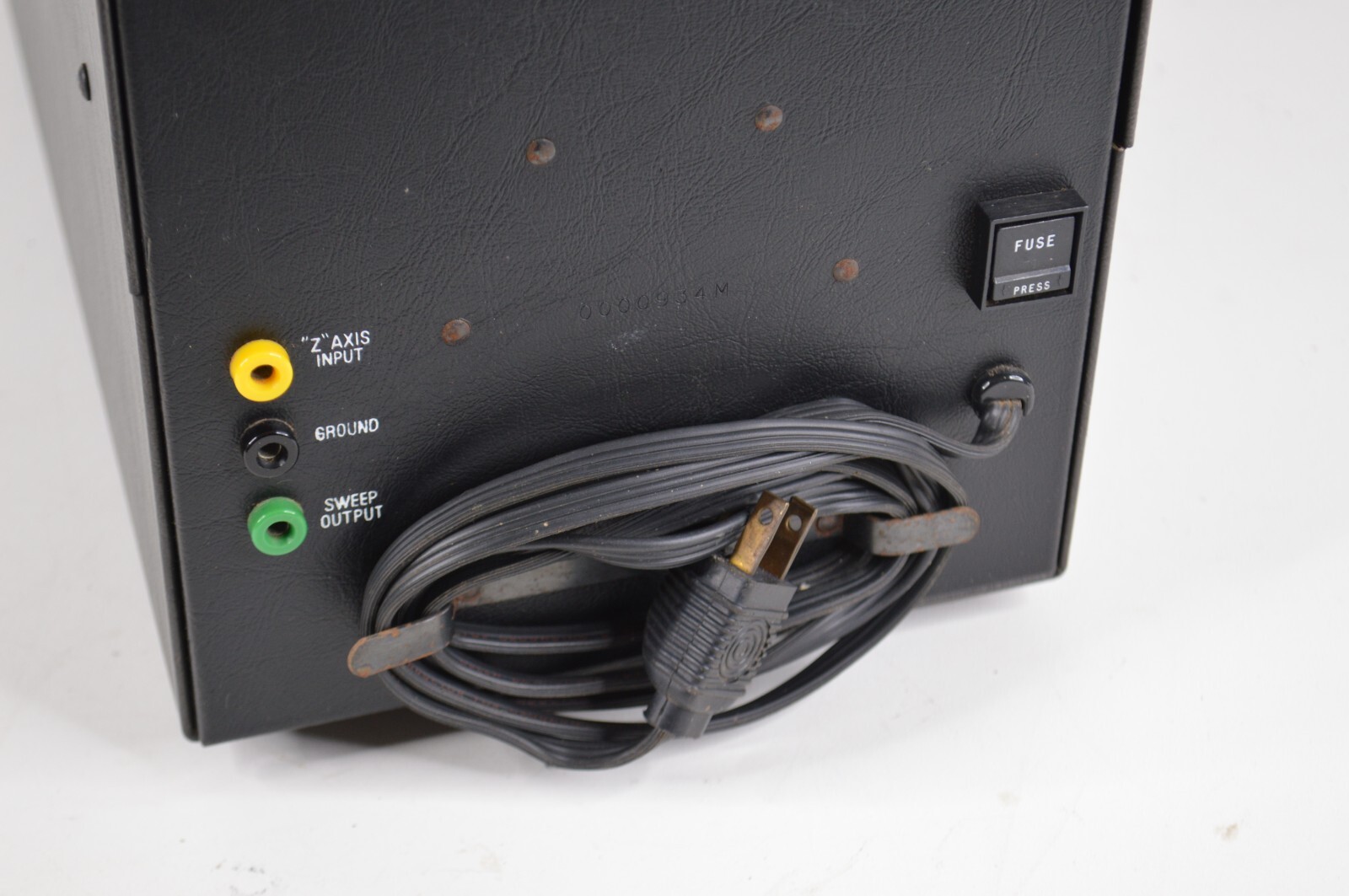 Sencore Model PS29 Minute Man Automatic Triggered Oscilloscope POWERS ON