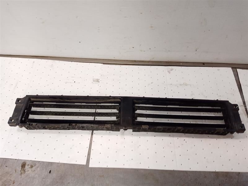 Lower Air Intake Shutter from 2017 MALIBU 1.8L 10382285