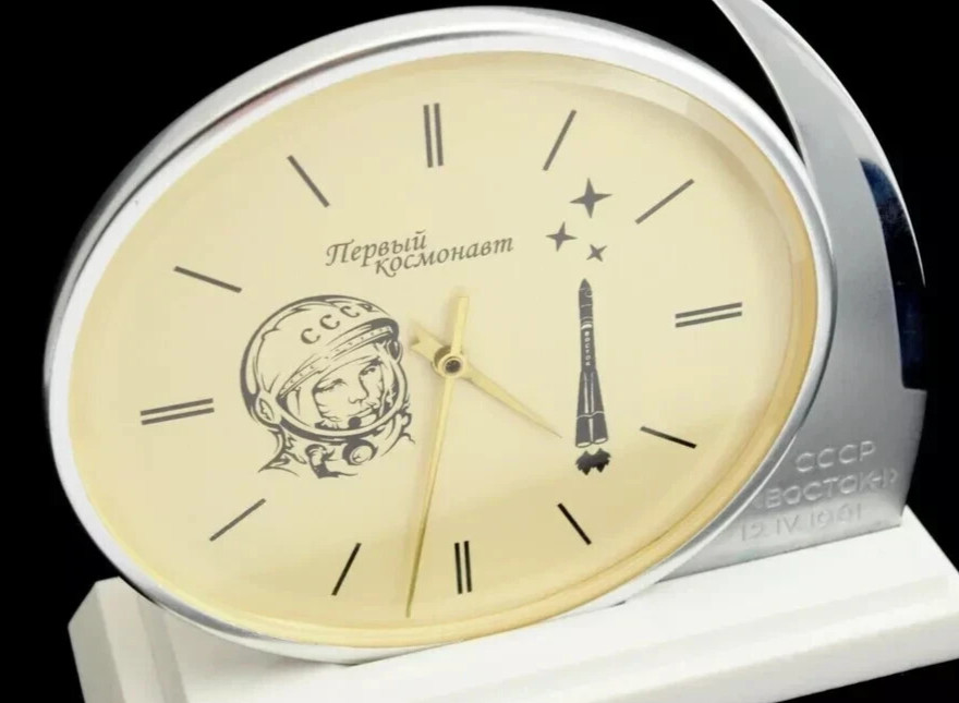 Vintage Clock MOLNIJA GAGARIN Astronaut Space USSR Mechanical 1960s