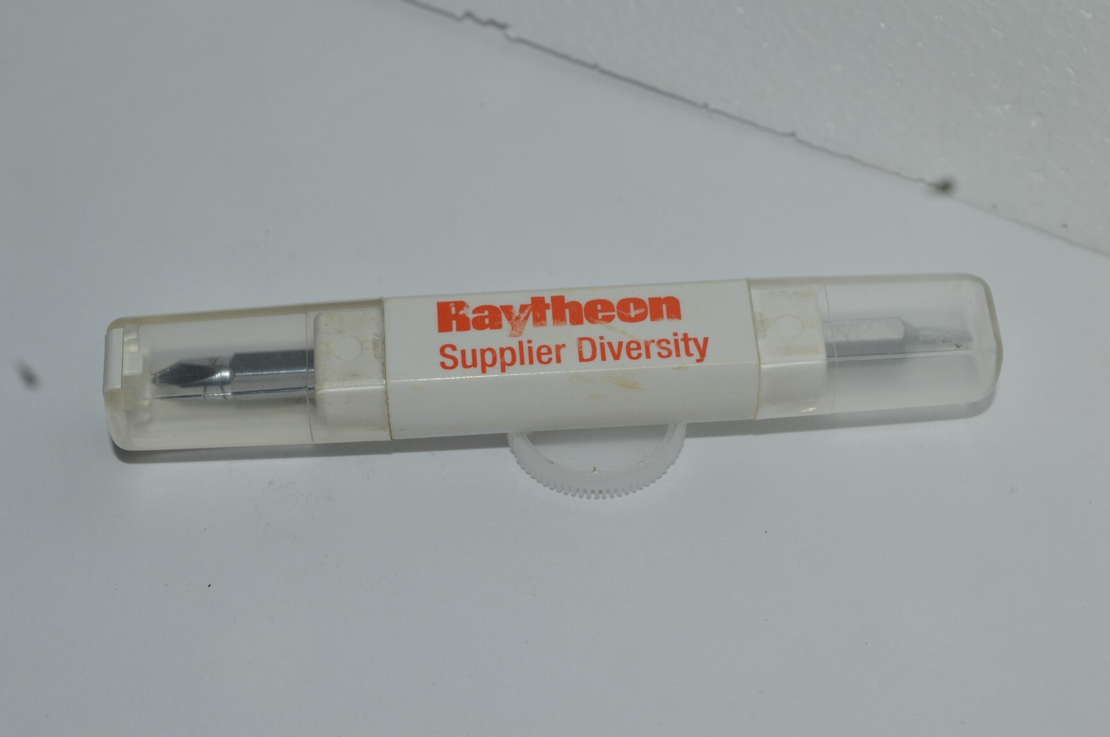 Raytheon Supplier Diversity Award-Promo Screwdriver set Works Excellent Conditio