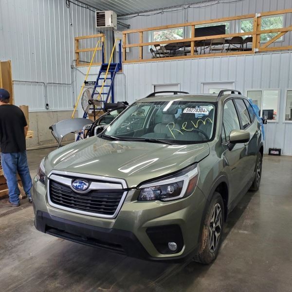 FORESTER 2021 Air Shutter 1021818