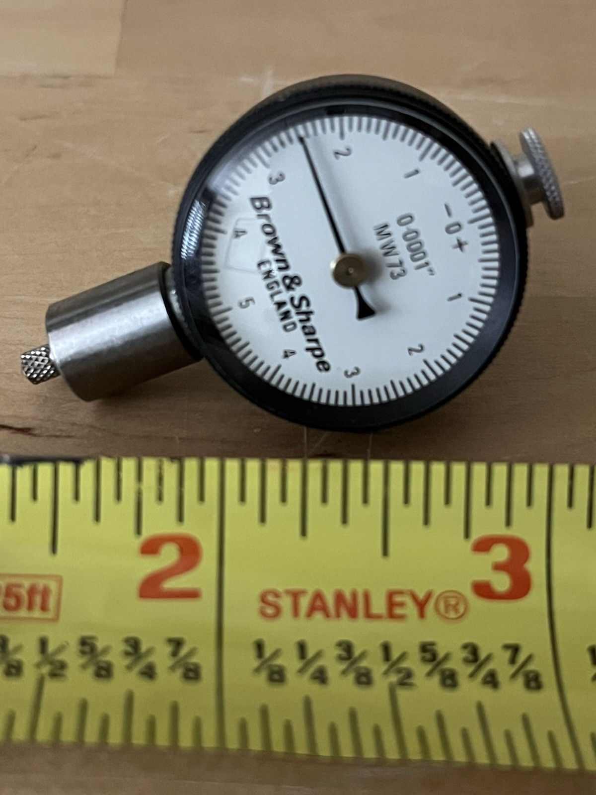 Brown & Sharpe Range .005 Reading, 0.0001" Grad Dial Indicator MW-73 Micro