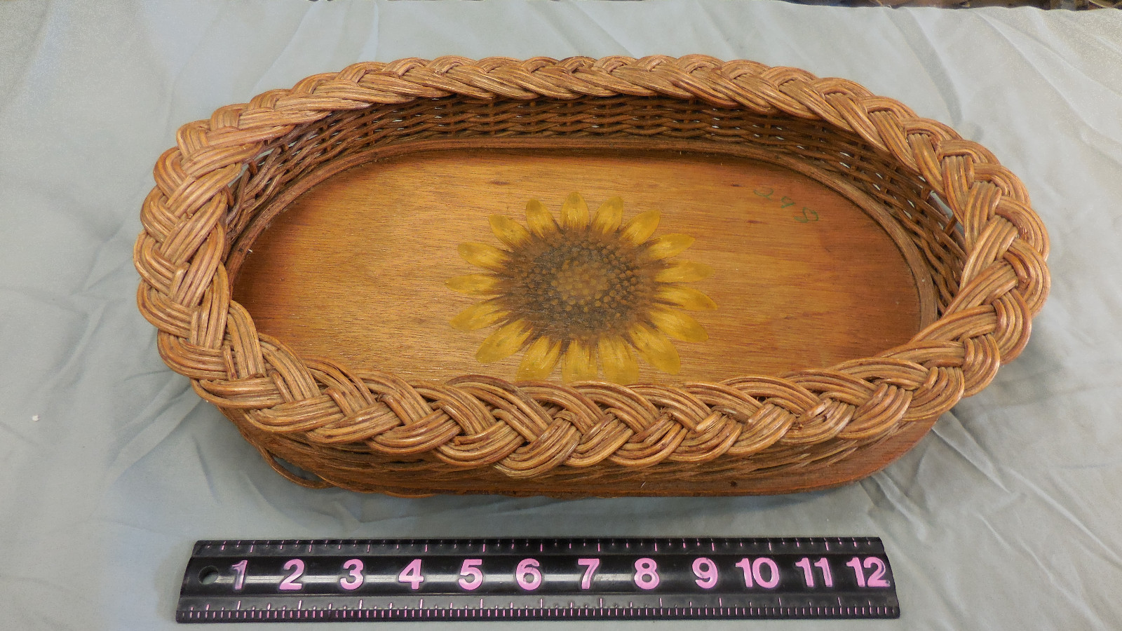 Basket with wooden bottom SUNFLOWER PAINTED ON THE BOTTOM