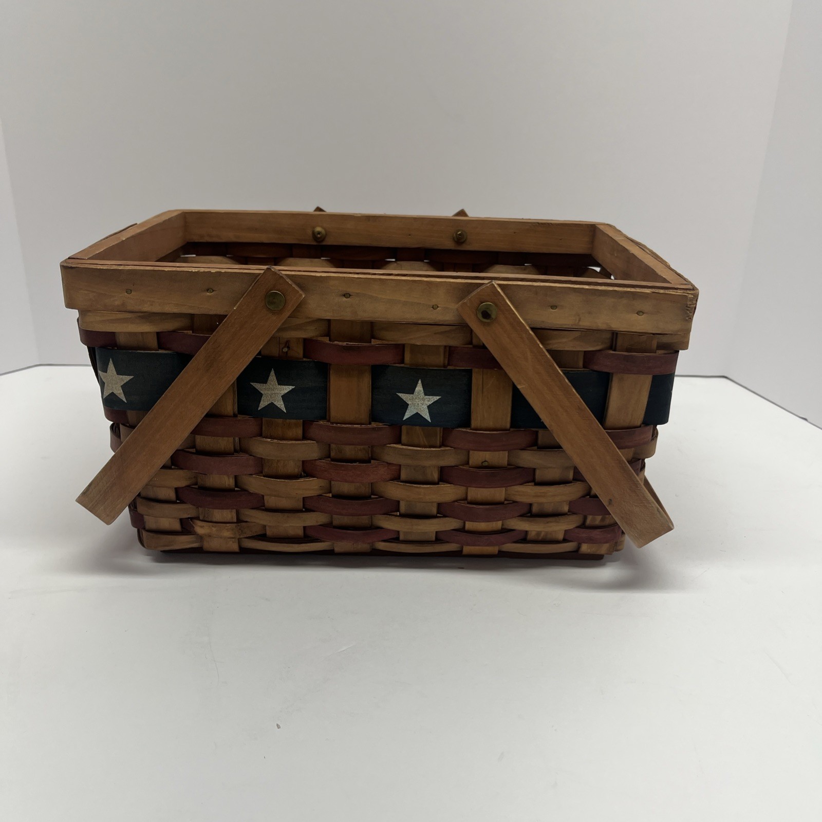 Vtg Patriotic Woven Wood Utensil Basket Stars and Stripes American Flag Decor