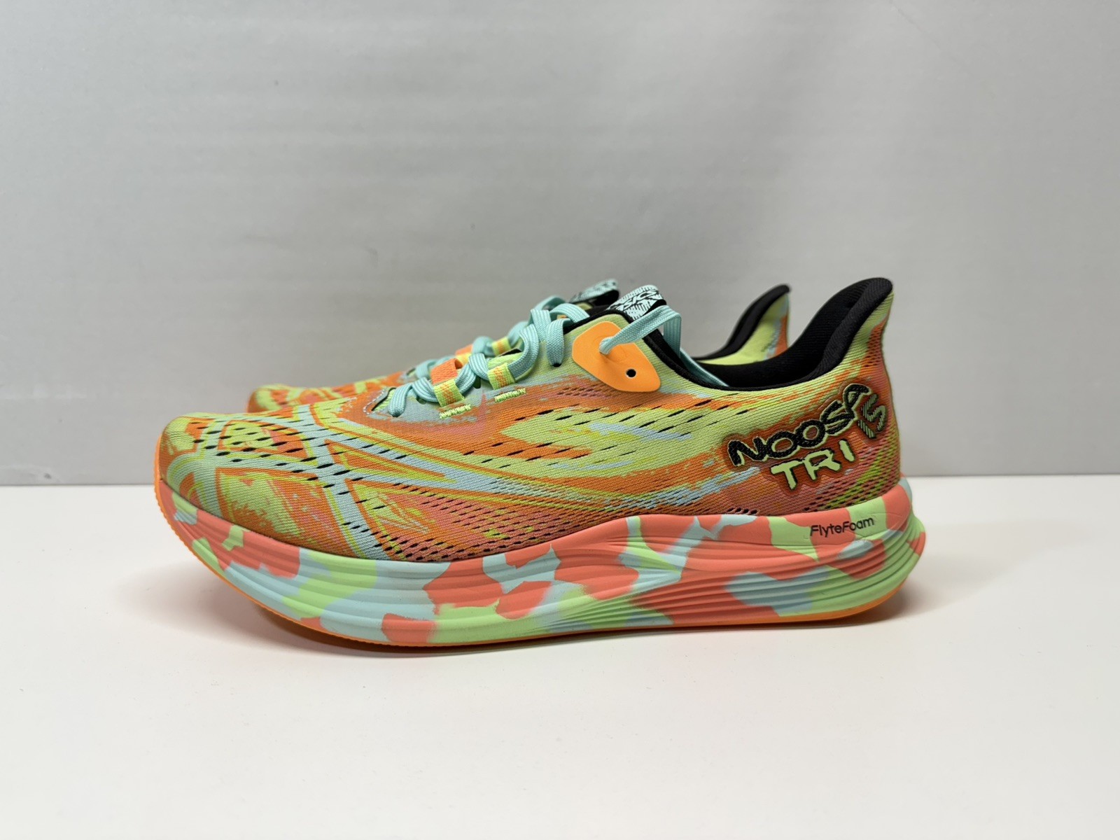 Asics Men’s Noosa Tri 15 Running Shoes Lime Burst Illuminate Mint Sz 9.5