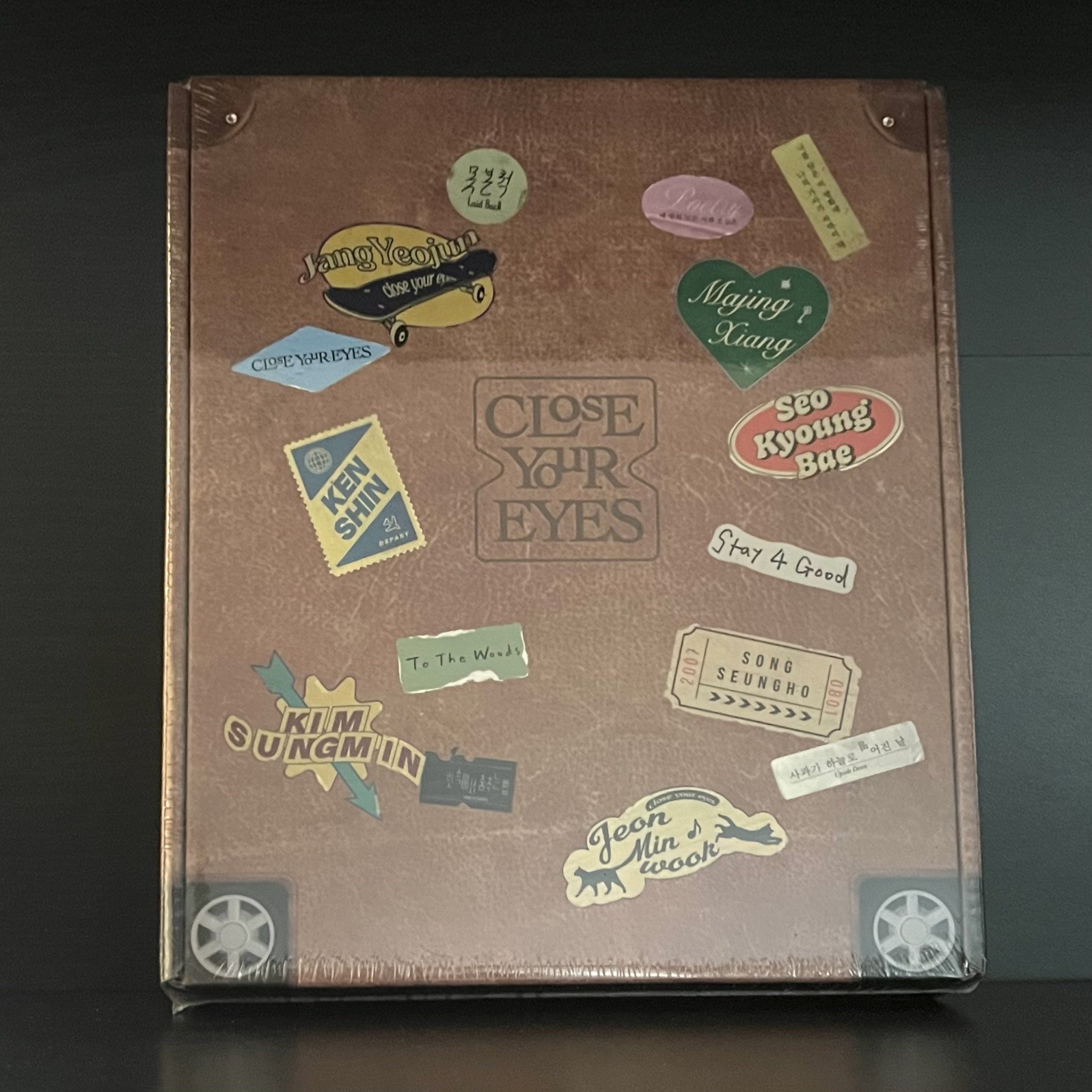 ETERNALT CLOSE YOUR EYES 1st Mini Photo book Album New Sealed