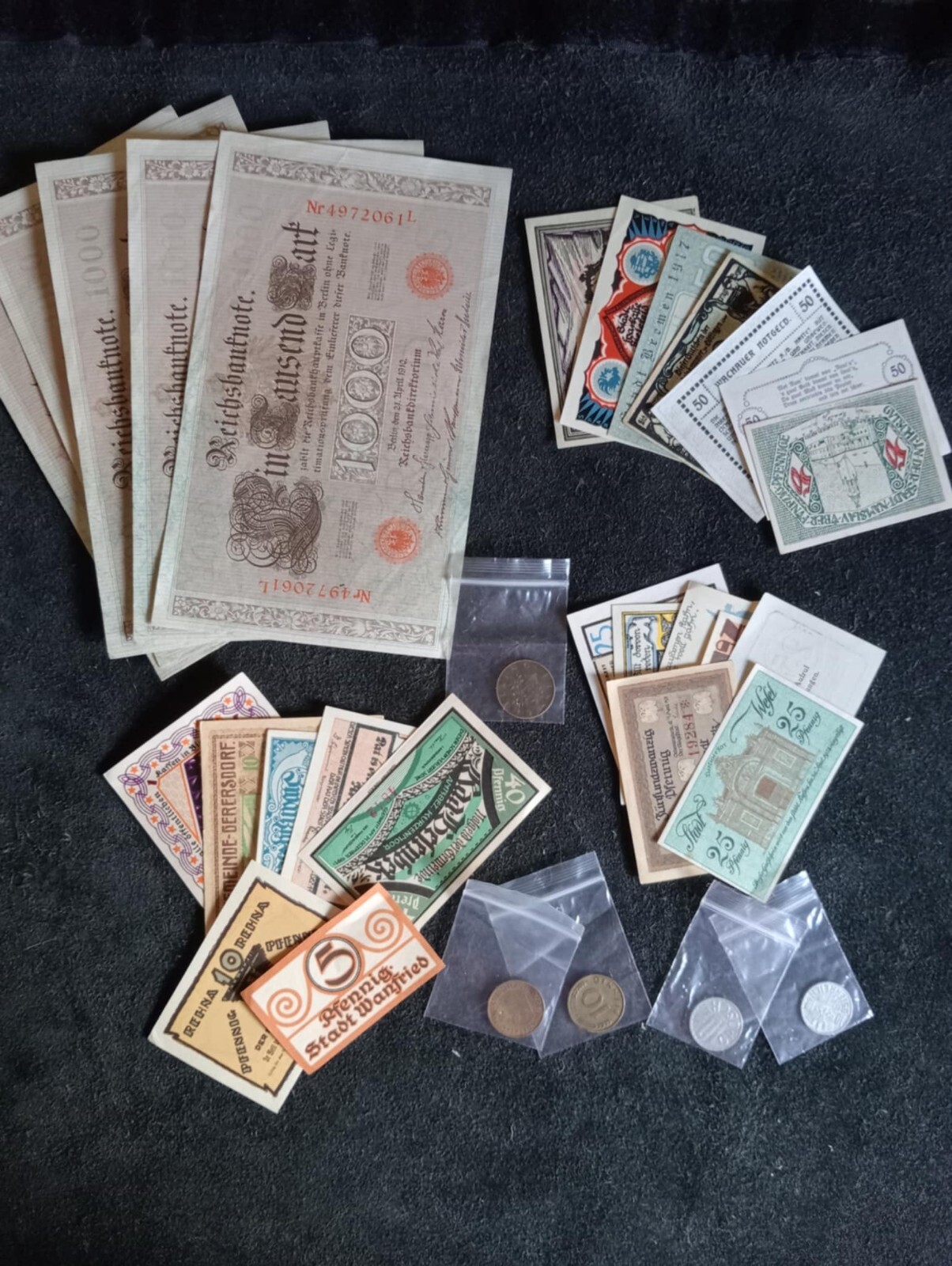 1910 - German 1000 Marks x5 and 20 Mixed Notgeld Mint Unciruated + 5 Free Coins