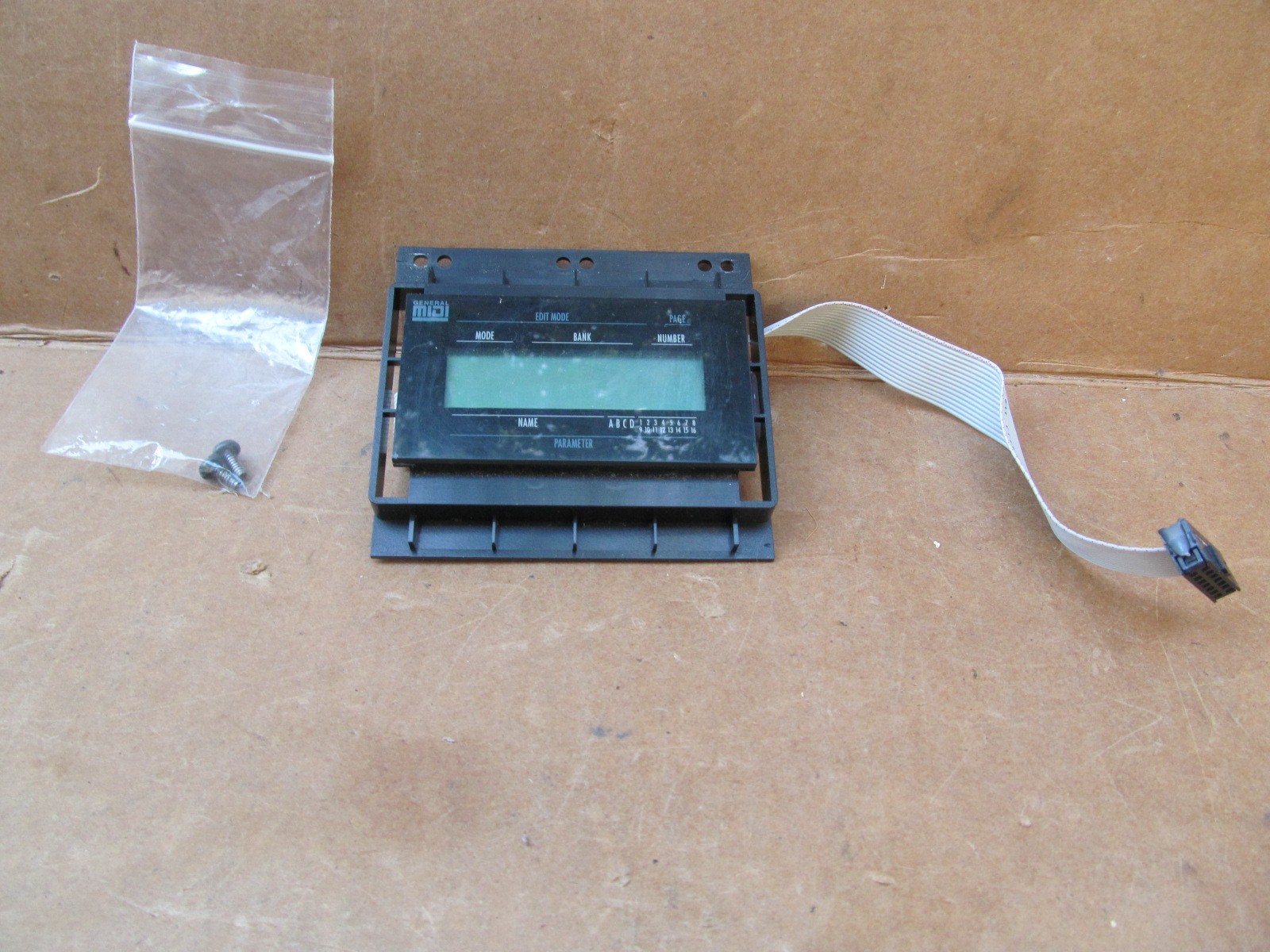 Alesis QS7 keyboard parts: LCD screen