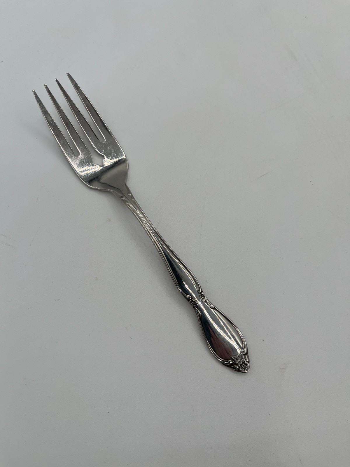 Oneida Community CHATELAINE Stainless Silverware Flatware YOUR CHOICE