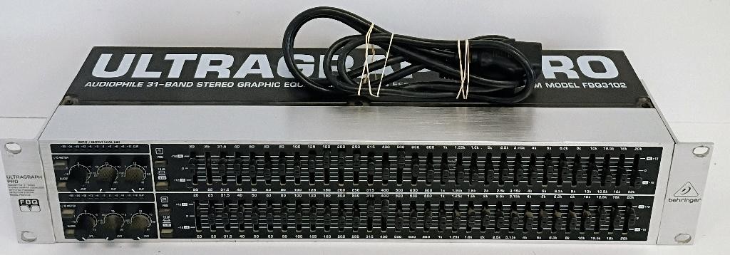 BEHRINGER ULTRAGRAPH PRO (P10023508)