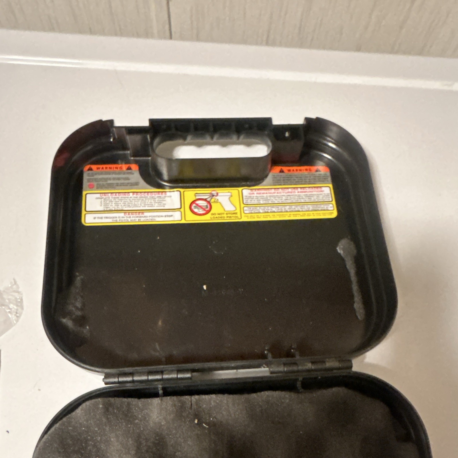 GLOCK 43 OEM Black Hard Plastic Pistol Case w/ Foam Insert BKDH006